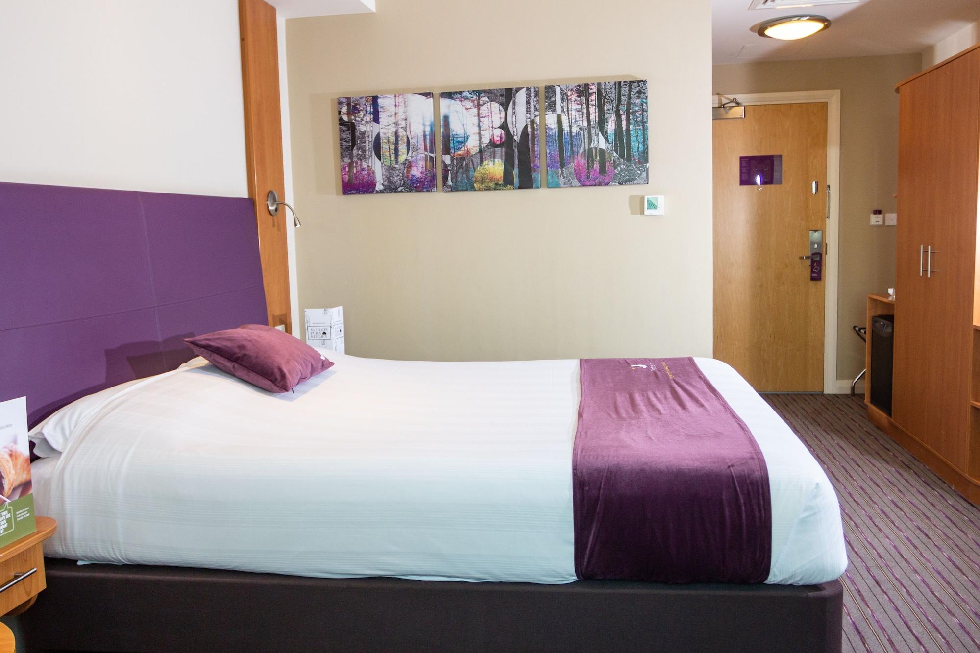 Premier Inn Abu Dhabi Airport Business Park Εξωτερικό φωτογραφία