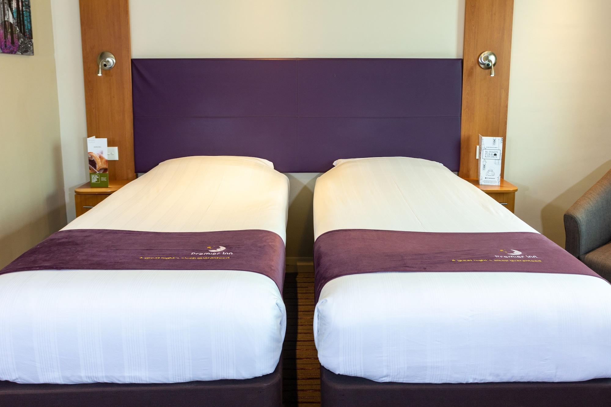 Premier Inn Abu Dhabi Airport Business Park Εξωτερικό φωτογραφία