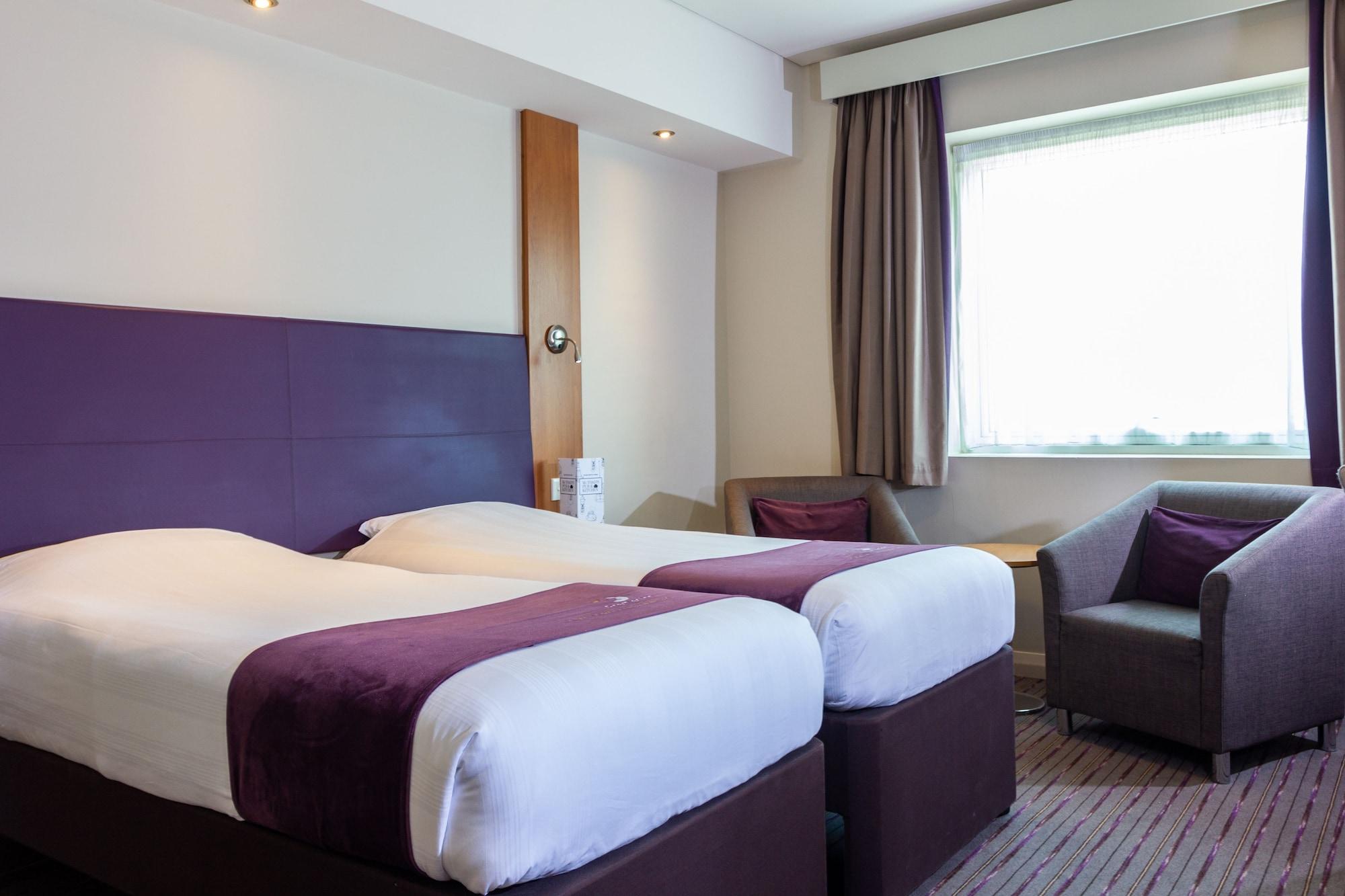 Premier Inn Abu Dhabi Airport Business Park Εξωτερικό φωτογραφία