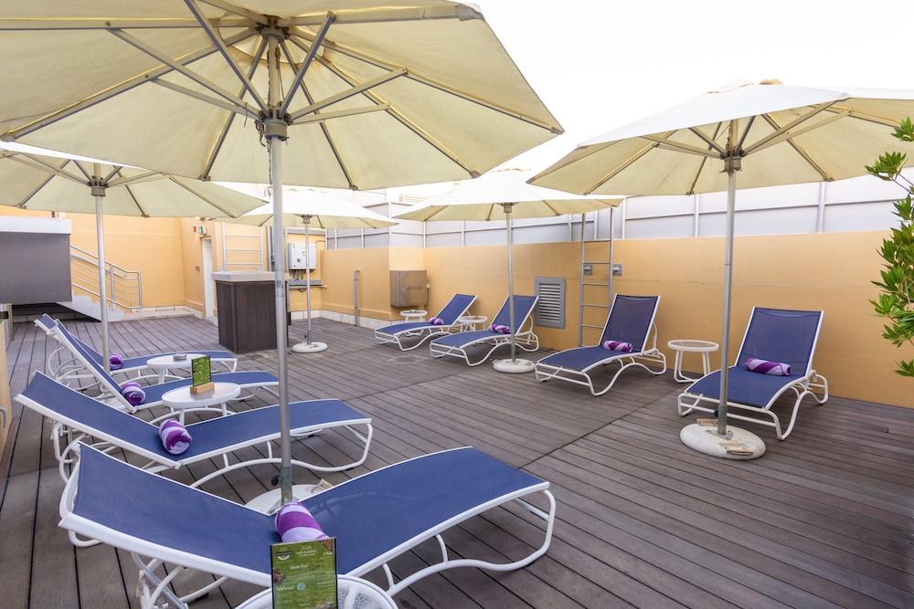 Premier Inn Abu Dhabi Airport Business Park Εξωτερικό φωτογραφία
