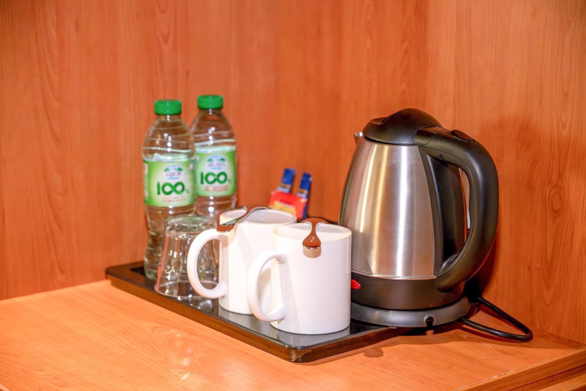 Premier Inn Abu Dhabi Airport Business Park Εξωτερικό φωτογραφία