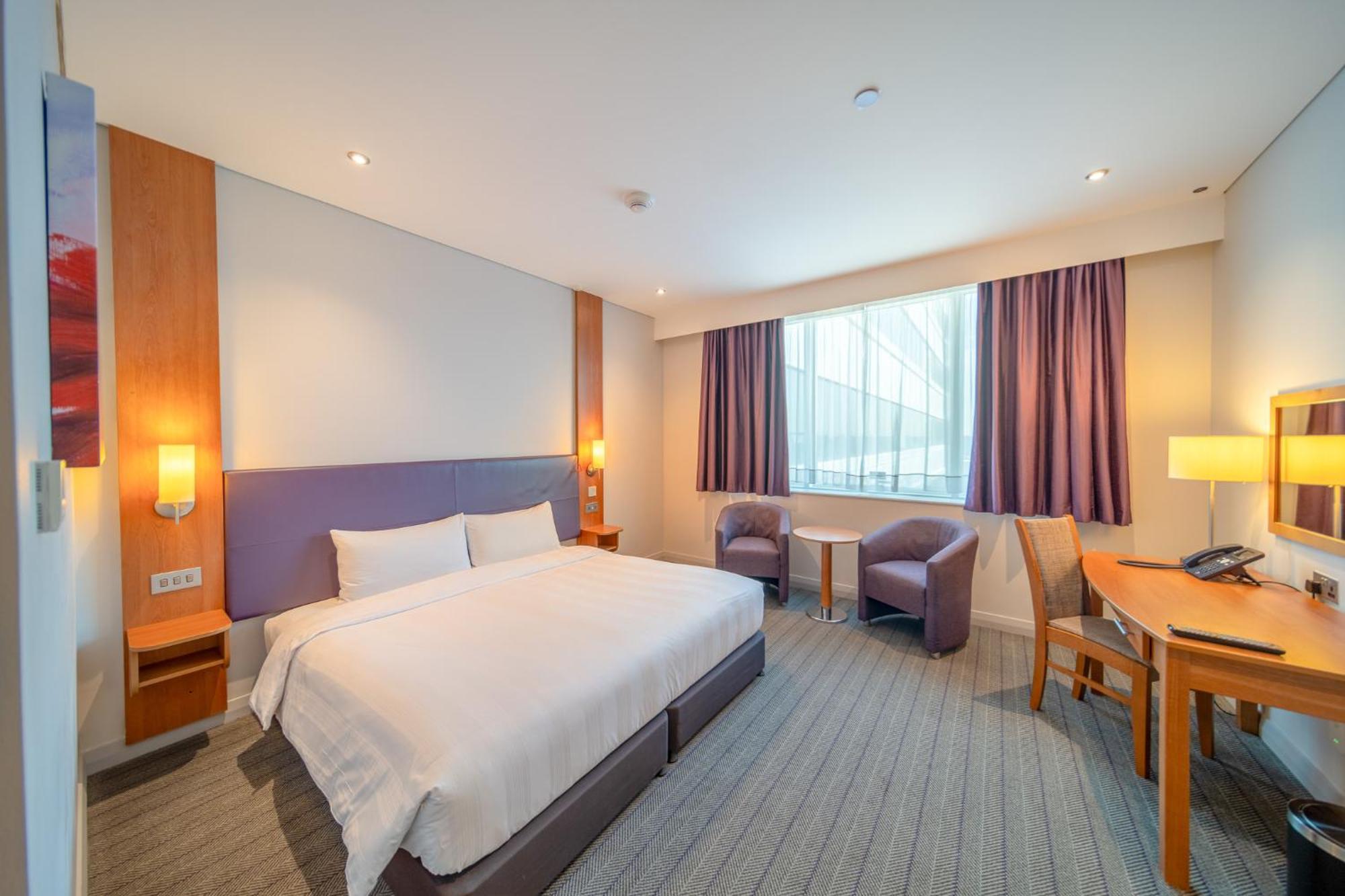 Premier Inn Abu Dhabi Airport Business Park Εξωτερικό φωτογραφία