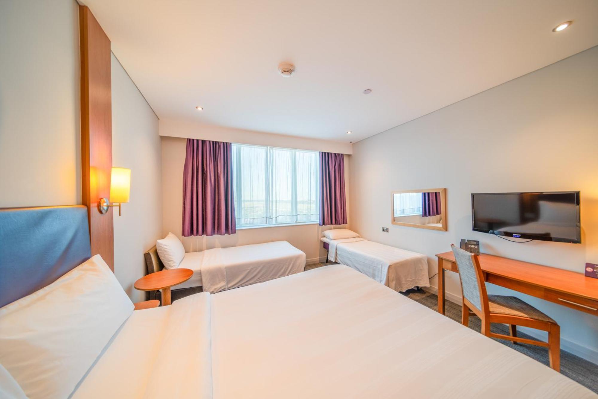 Premier Inn Abu Dhabi Airport Business Park Εξωτερικό φωτογραφία