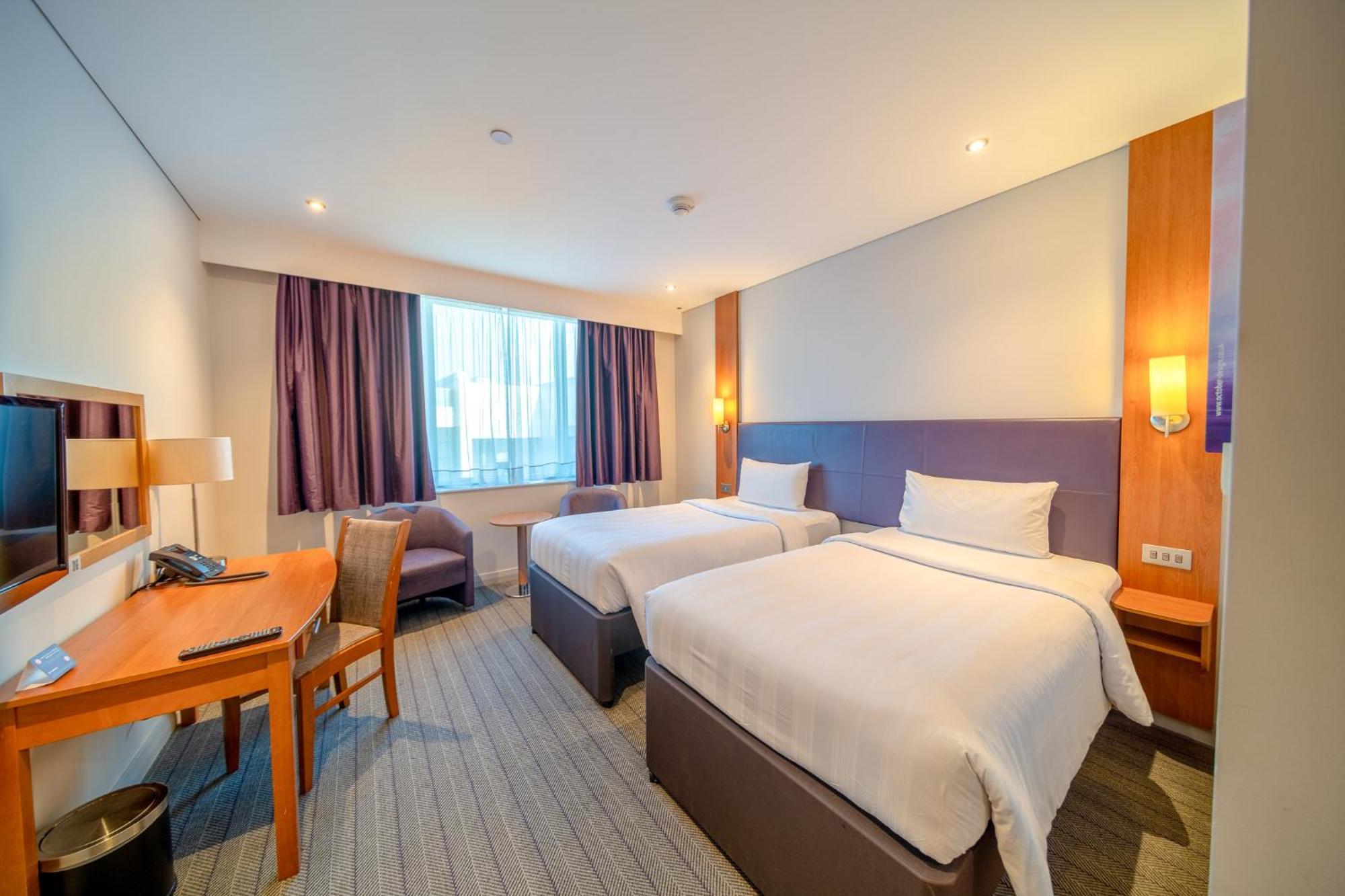 Premier Inn Abu Dhabi Airport Business Park Εξωτερικό φωτογραφία