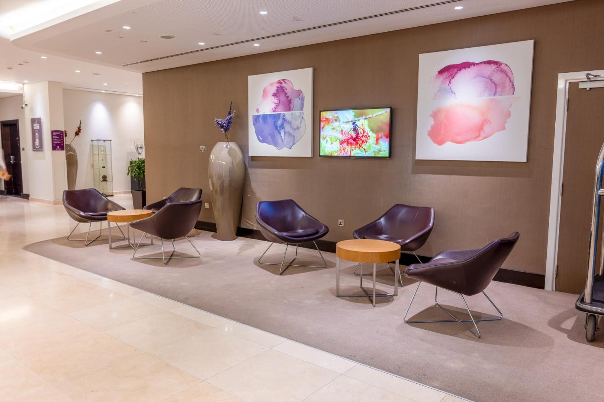 Premier Inn Abu Dhabi Airport Business Park Εξωτερικό φωτογραφία